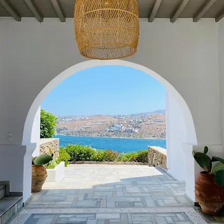 Patron Pool By Mykonos & More Villa *
