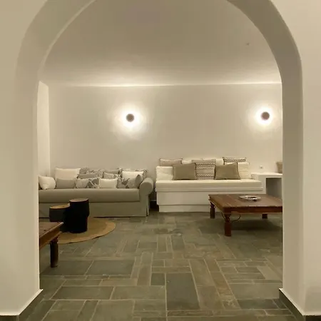 Vila Patron Pool By Mykonos & More
