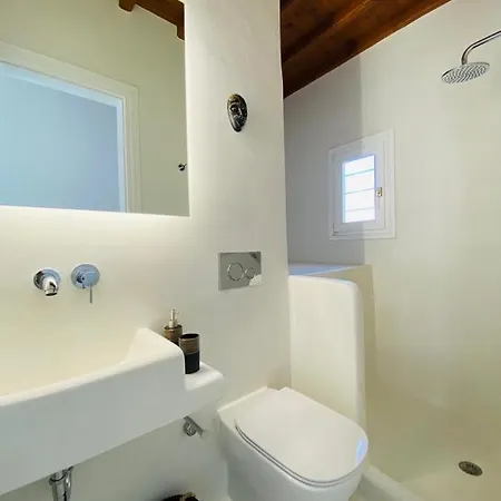 Patron Pool By Mykonos & More Vila *